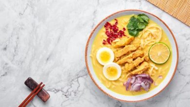 Photo of ONNOKAUSWE Przepis na kremową zupę z kurczakiem i makaronem prosto z Birmy
