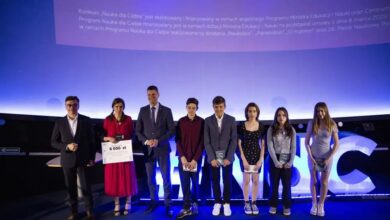 Photo of Uczniowie z Krakowa laureatami konkursu „Nauka dla Ciebie”