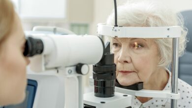 Photo of Senior u okulisty, czyli jak dbać o wzrok w starszym wieku